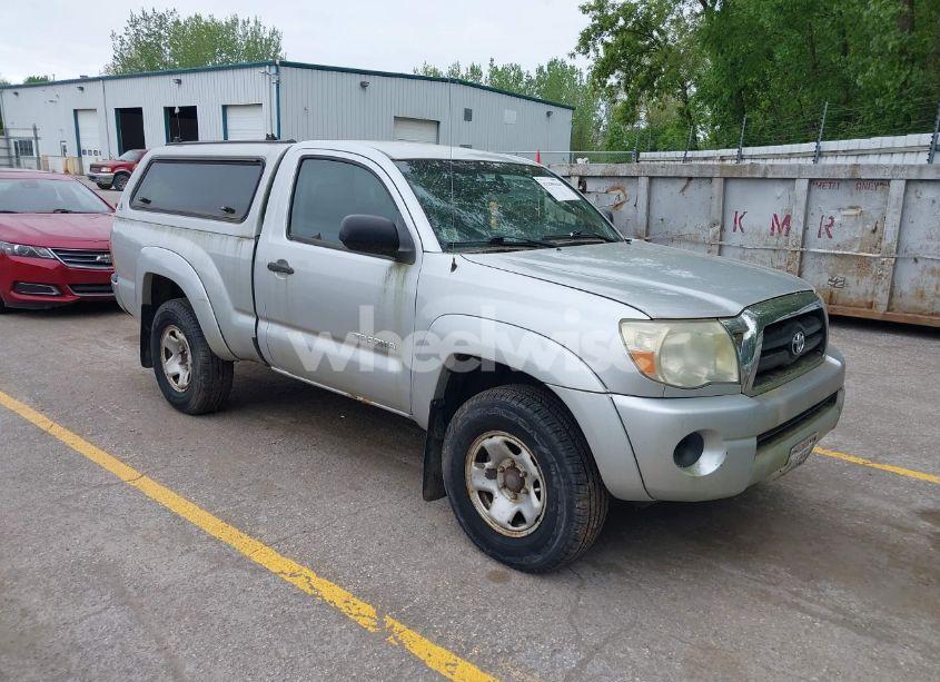2006 Toyota Tacoma (VIN 5TEPX42N56Z256038) main photo