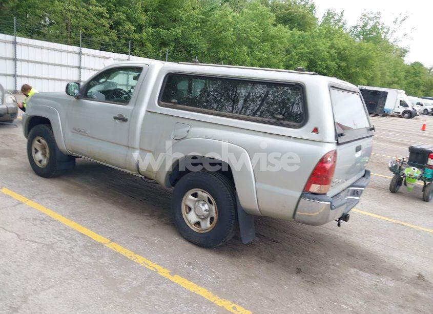 Photo 3 of 2006 Toyota Tacoma (VIN 5TEPX42N56Z256038)