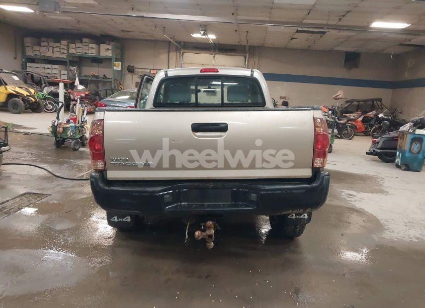 Photo 16 of 2007 Toyota Tacoma N/A (VIN 5TEPX42N77Z442617)