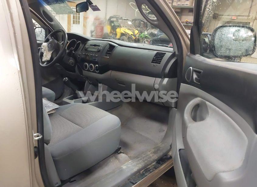 Photo 5 of 2007 Toyota Tacoma N/A (VIN 5TEPX42N77Z442617)