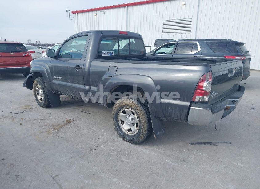 Photo 3 of 2010 Toyota Tacoma (VIN 5TEPX4EN9AZ687339)