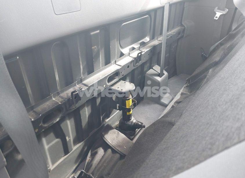 Photo 8 of 2010 Toyota Tacoma (VIN 5TEPX4EN9AZ687339)