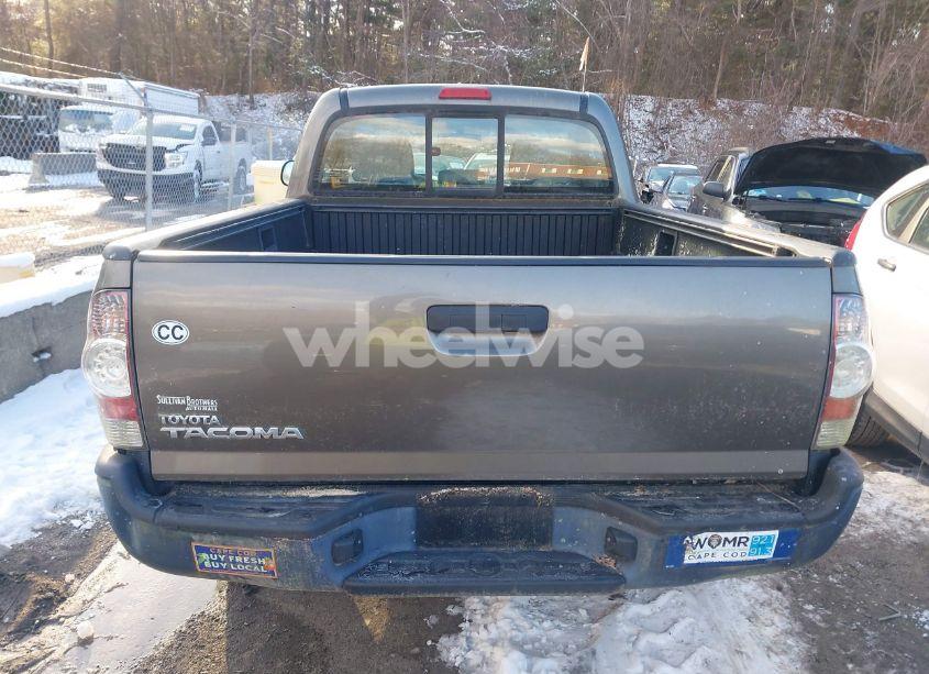 Photo 16 of 2010 Toyota Tacoma (VIN 5TEPX4ENXAZ674647)