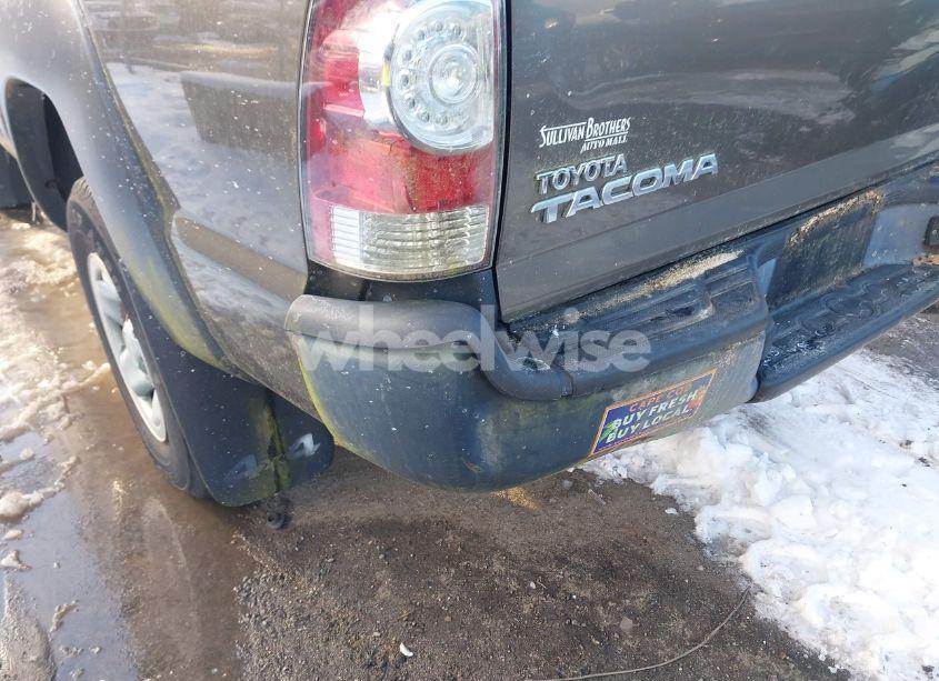 Photo 6 of 2010 Toyota Tacoma (VIN 5TEPX4ENXAZ674647)