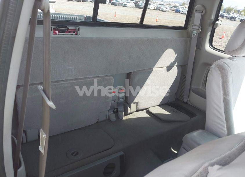 Photo 8 of 2004 Toyota Tacoma PRERUNNER (VIN 5TESM92N04Z402813)