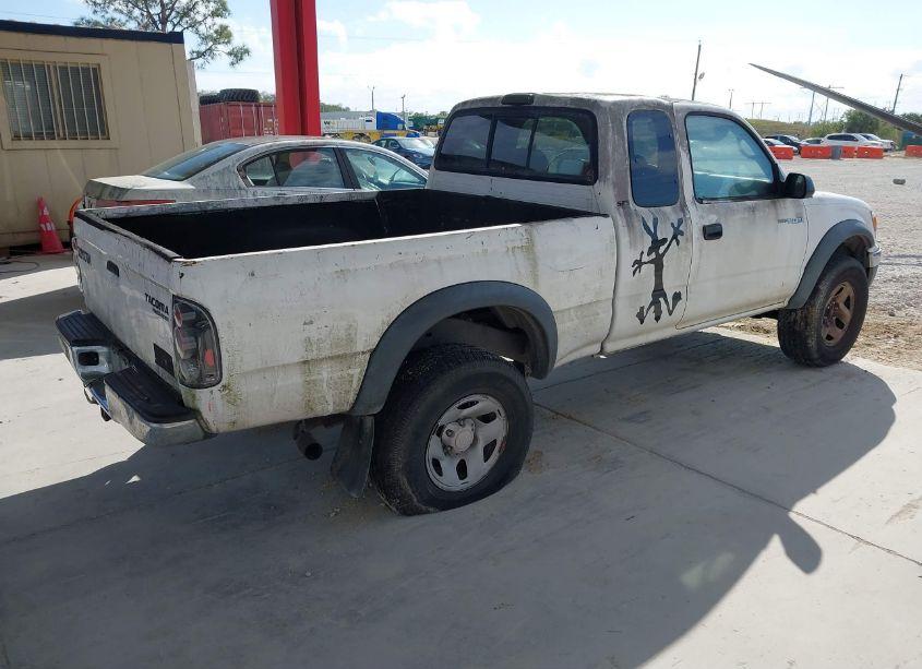 Photo 4 of 2002 Toyota Tacoma PRERUNNER (VIN 5TESM92N42Z073661)