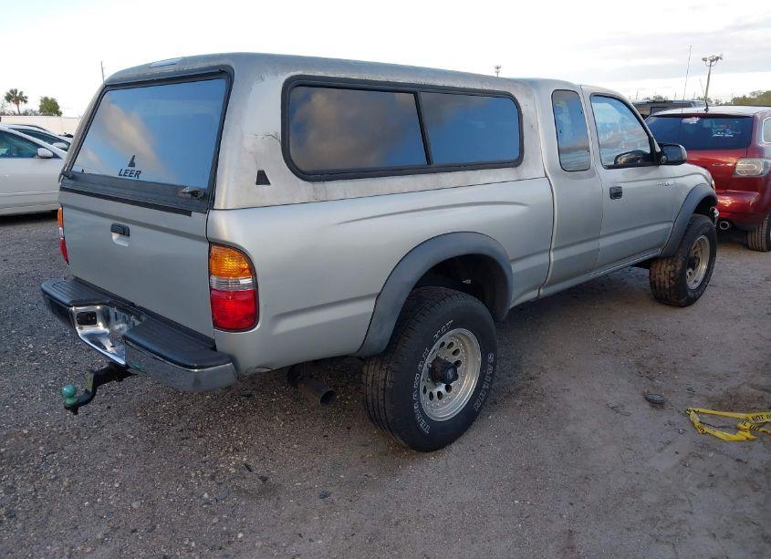 Photo 4 of 2003 Toyota Tacoma PRERUNNER (VIN 5TESM92N53Z196208)