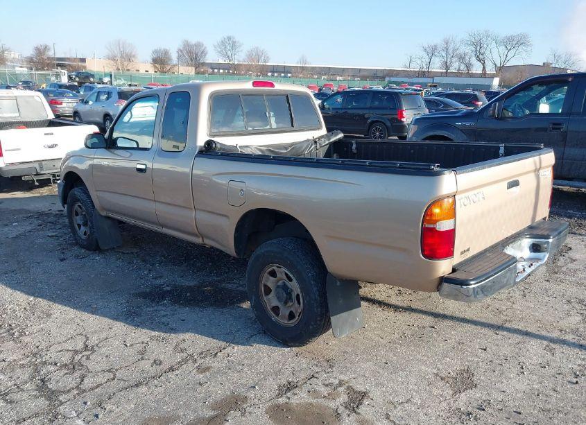 Photo 3 of 2000 Toyota Tacoma PRERUNNER (VIN 5TESM92N5YZ693685)