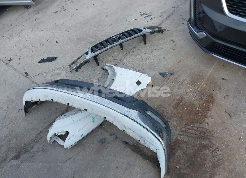 Photo 12 of 2001 Toyota Tacoma PRERUNNER (VIN 5TESM92NX1Z782402)