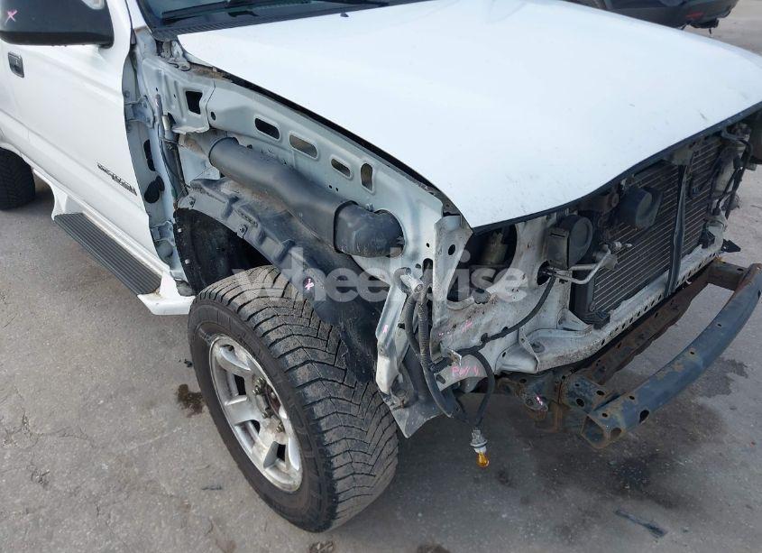 Photo 6 of 2001 Toyota Tacoma PRERUNNER (VIN 5TESM92NX1Z782402)