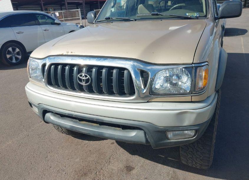 Photo 6 of 2002 Toyota Tacoma PRERUNNER V6 (VIN 5TESN92N02Z138194)