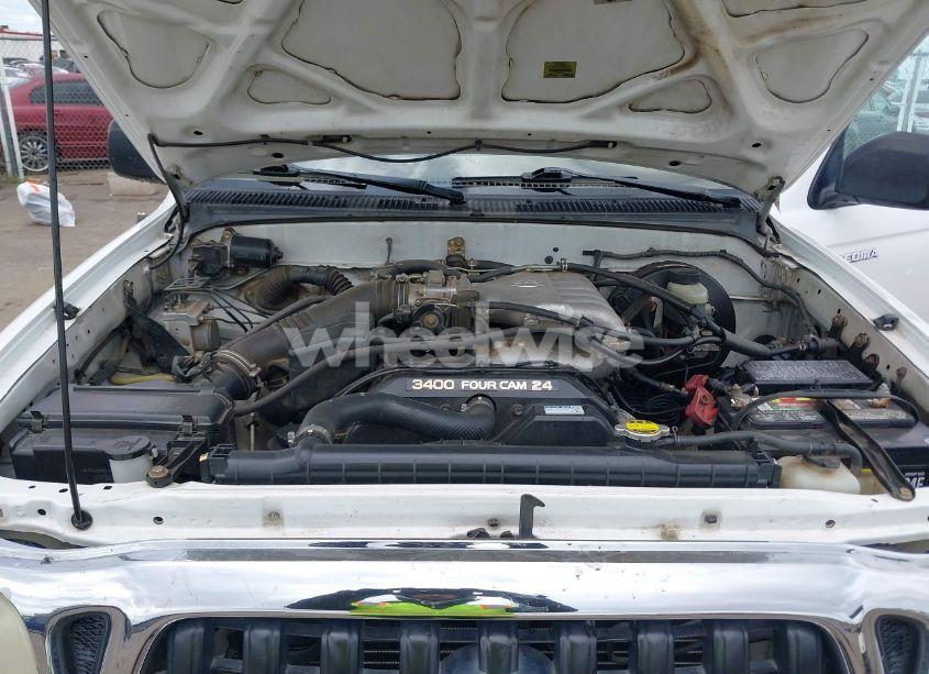 Photo 10 of 2004 Toyota Tacoma PRERUNNER V6 (VIN 5TESN92N14Z338035)