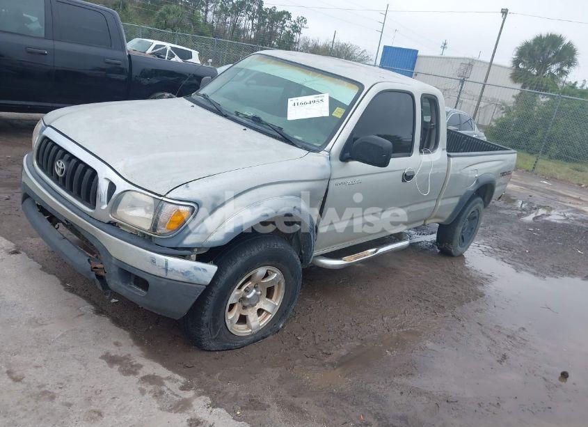 Photo 2 of 2004 Toyota Tacoma PRERUNNER V6 (VIN 5TESN92N14Z448373)