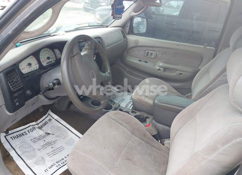 Photo 5 of 2004 Toyota Tacoma PRERUNNER V6 (VIN 5TESN92N14Z448373)