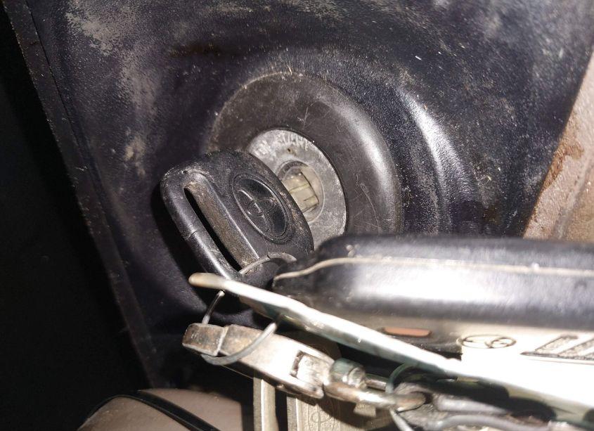 Photo 11 of 2004 Toyota Tacoma PRERUNNER V6 (VIN 5TESN92N24Z306078)