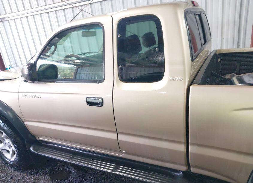 Photo 15 of 2004 Toyota Tacoma PRERUNNER V6 (VIN 5TESN92N24Z306078)