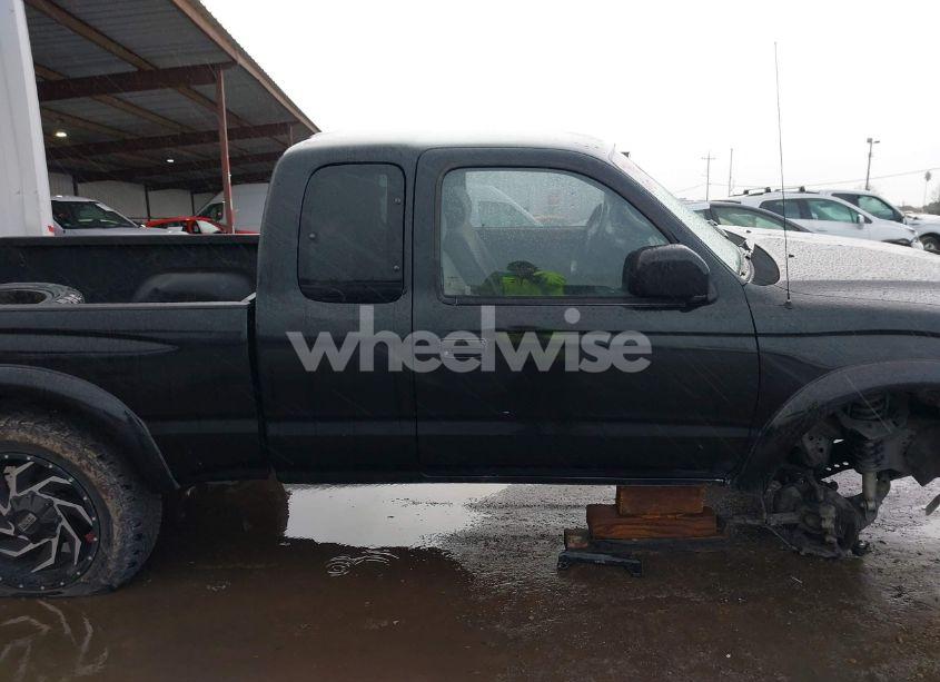 Photo 14 of 2002 Toyota Tacoma PRERUNNER V6 (VIN 5TESN92N32Z091243)