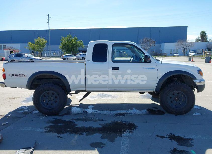 Photo 14 of 2003 Toyota Tacoma PRERUNNER V6 (VIN 5TESN92N33Z185270)