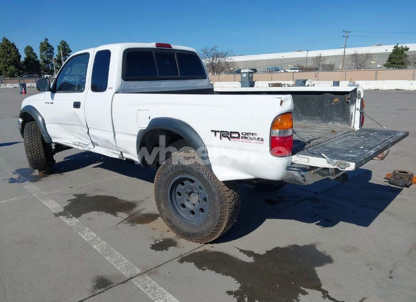 Photo 3 of 2003 Toyota Tacoma PRERUNNER V6 (VIN 5TESN92N33Z185270)