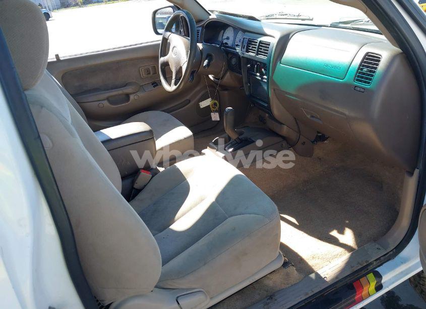 Photo 5 of 2003 Toyota Tacoma PRERUNNER V6 (VIN 5TESN92N33Z185270)