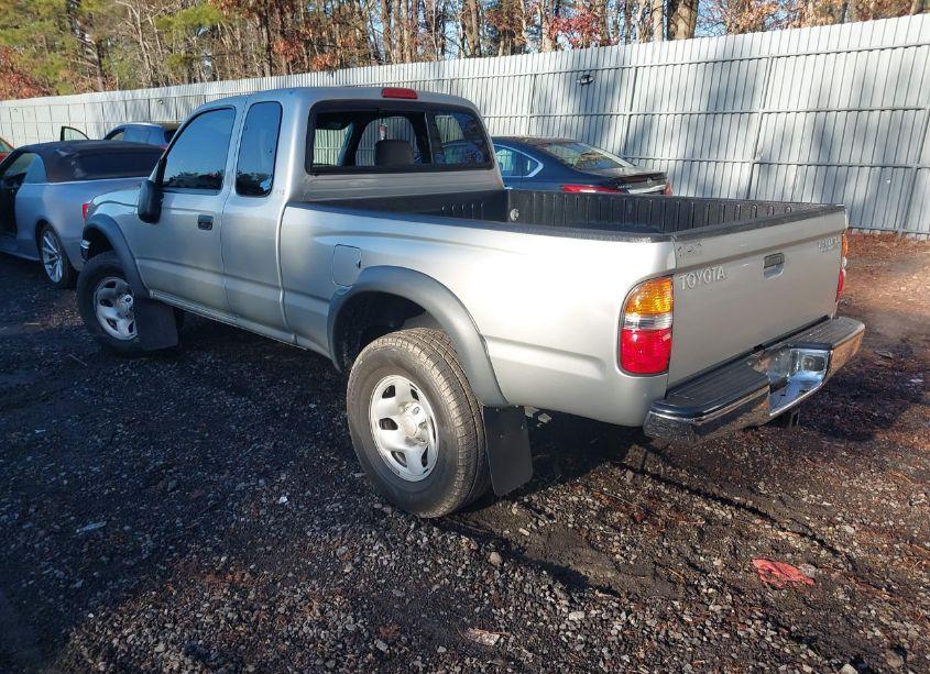 Photo 3 of 2003 Toyota Tacoma PRERUNNER V6 (VIN 5TESN92N33Z240414)