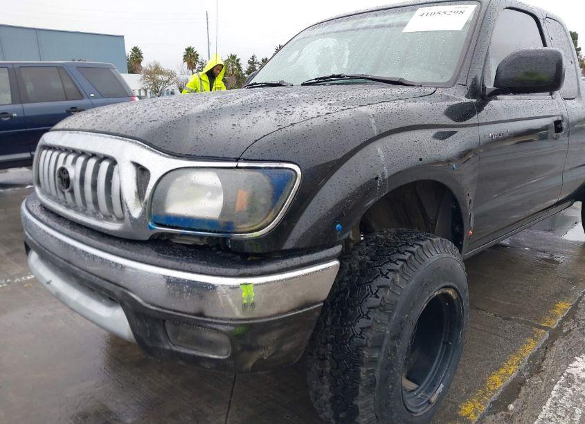 Photo 6 of 2001 Toyota Tacoma PRERUNNER V6 (VIN 5TESN92N51Z855611)