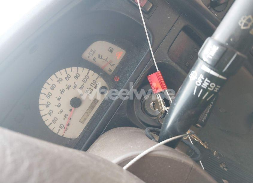 Photo 11 of 2002 Toyota Tacoma PRERUNNER V6 (VIN 5TESN92N52Z038169)