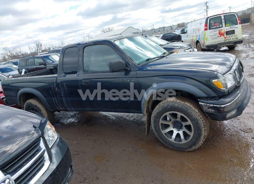 Photo 13 of 2004 Toyota Tacoma PRERUNNER V6 (VIN 5TESN92N54Z333307)