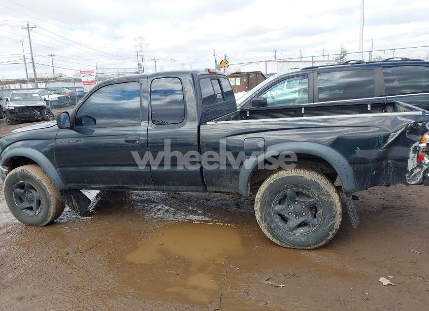 Photo 14 of 2004 Toyota Tacoma PRERUNNER V6 (VIN 5TESN92N54Z333307)