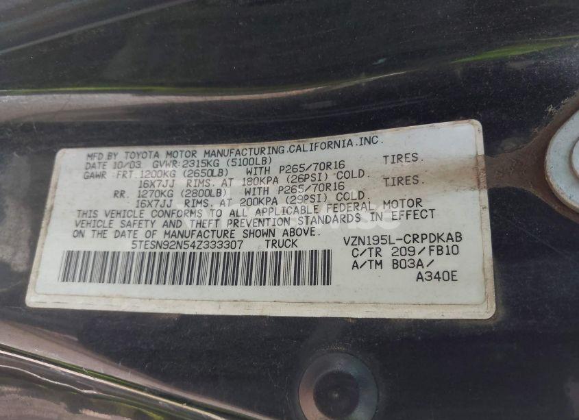Photo 9 of 2004 Toyota Tacoma PRERUNNER V6 (VIN 5TESN92N54Z333307)