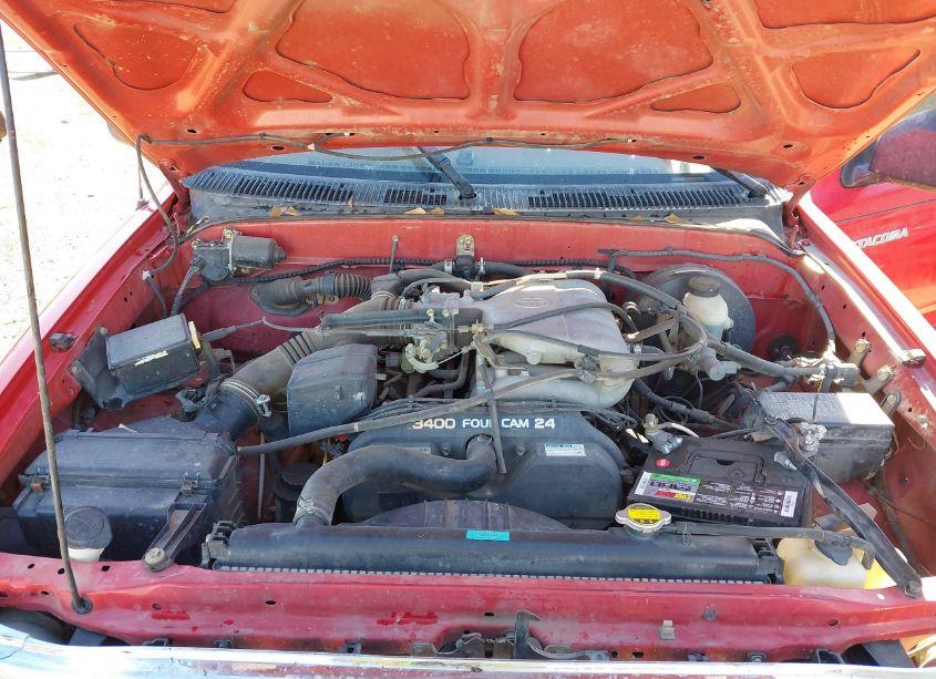 Photo 10 of 2002 Toyota Tacoma PRERUNNER V6 (VIN 5TESN92N62Z062870)