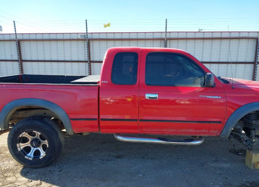 Photo 14 of 2002 Toyota Tacoma PRERUNNER V6 (VIN 5TESN92N62Z062870)