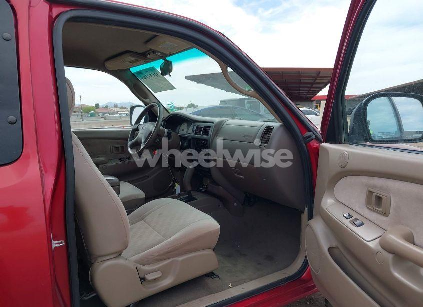 Photo 5 of 2002 Toyota Tacoma PRERUNNER V6 (VIN 5TESN92N62Z067874)