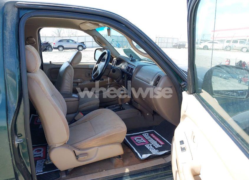 Photo 5 of 2002 Toyota Tacoma PRERUNNER V6 (VIN 5TESN92N62Z119262)