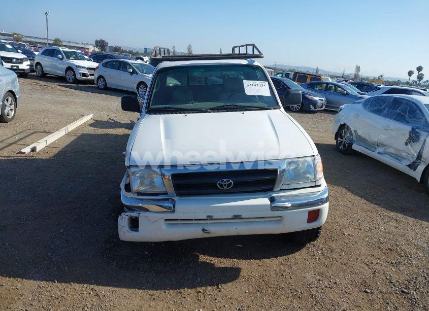 Photo 13 of 2000 Toyota Tacoma PRERUNNER V6 (VIN 5TESN92N6YZ707476)