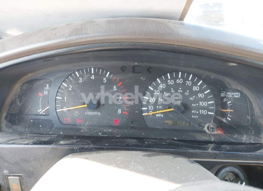Photo 7 of 2000 Toyota Tacoma PRERUNNER V6 (VIN 5TESN92N6YZ707476)