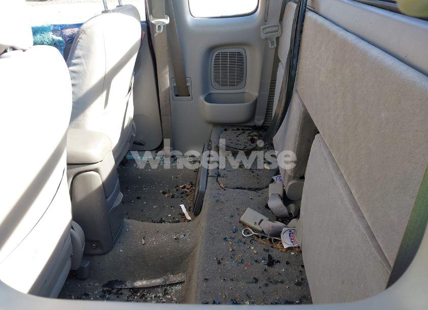 Photo 8 of 2003 Toyota Tacoma PRERUNNER V6 (VIN 5TESN92N73Z283248)