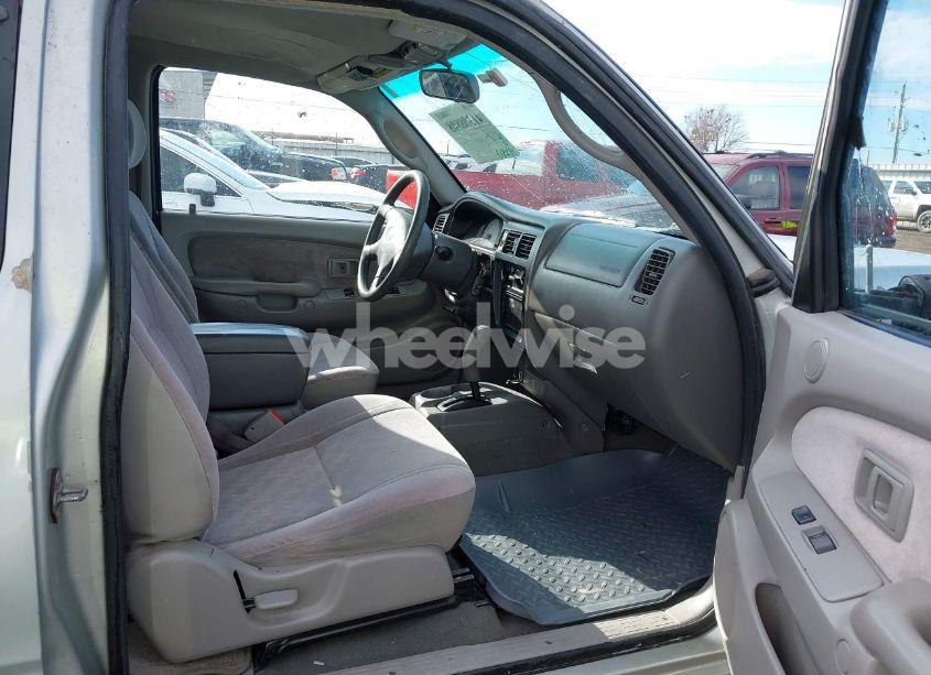 Photo 5 of 2003 Toyota Tacoma PRERUNNER V6 (VIN 5TESN92N73Z300369)