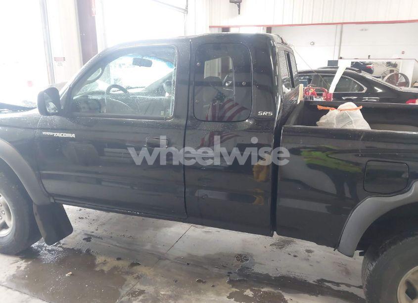 Photo 15 of 2004 Toyota Tacoma PRERUNNER V6 (VIN 5TESN92N74Z325421)