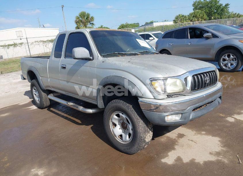 2002 Toyota Tacoma PRERUNNER V6 (VIN 5TESN92N82Z133888) main photo