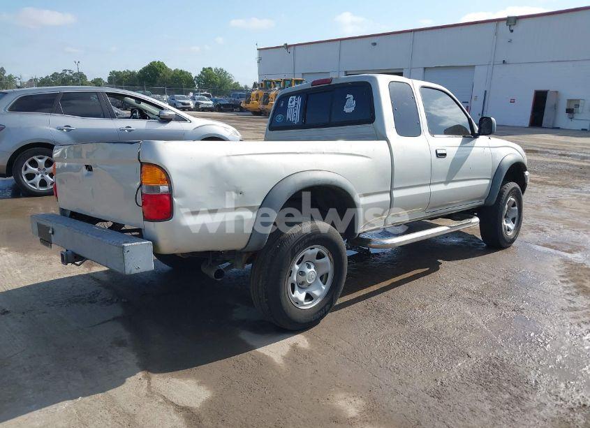 Photo 4 of 2002 Toyota Tacoma PRERUNNER V6 (VIN 5TESN92N82Z133888)