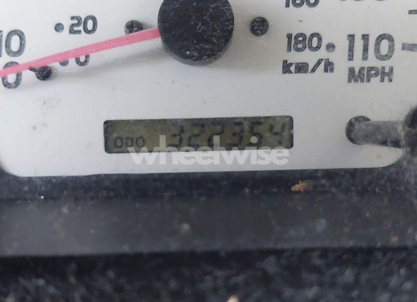 Photo 7 of 2002 Toyota Tacoma PRERUNNER V6 (VIN 5TESN92N82Z133888)