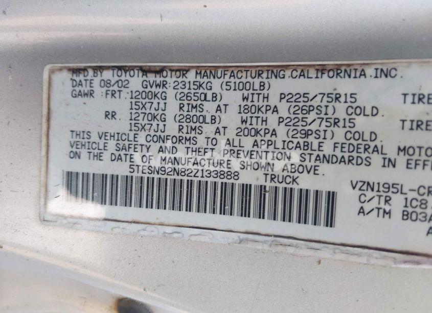 Photo 9 of 2002 Toyota Tacoma PRERUNNER V6 (VIN 5TESN92N82Z133888)