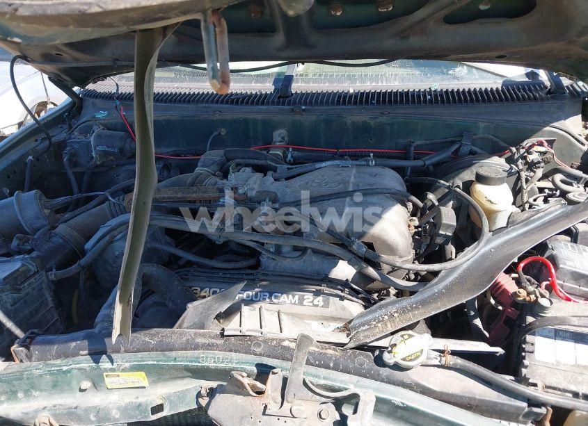 Photo 10 of 2001 Toyota Tacoma PRERUNNER V6 (VIN 5TESN92N91Z813362)