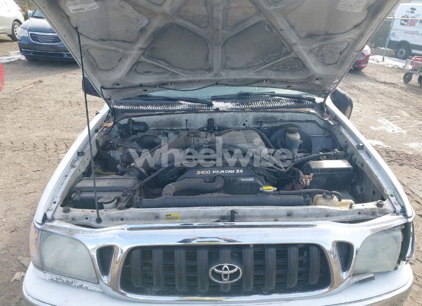 Photo 10 of 2003 Toyota Tacoma PRERUNNER V6 (VIN 5TESN92N93Z226503)