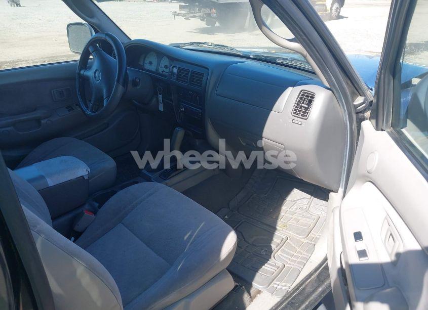 Photo 5 of 2003 Toyota Tacoma PRERUNNER V6 (VIN 5TESN92NX3Z188263)