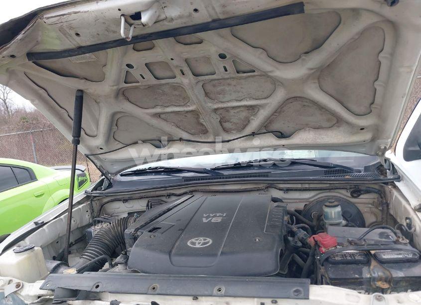 Photo 10 of 2010 Toyota Tacoma PRERUNNER V6 (VIN 5TETU4GN1AZ732116)