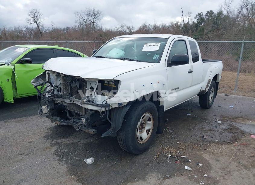 Photo 2 of 2010 Toyota Tacoma PRERUNNER V6 (VIN 5TETU4GN1AZ732116)