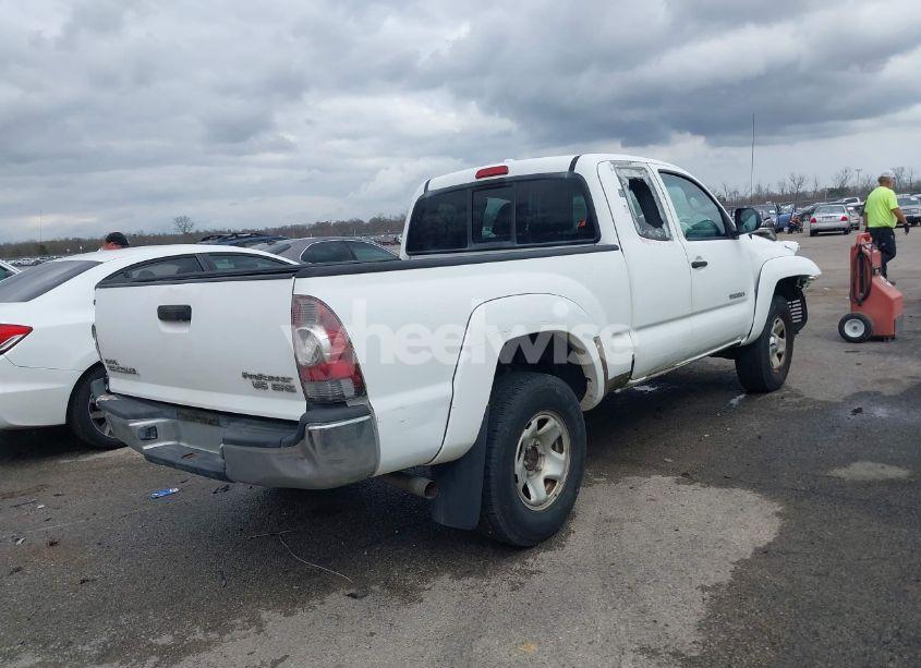 Photo 4 of 2010 Toyota Tacoma PRERUNNER V6 (VIN 5TETU4GN1AZ732116)