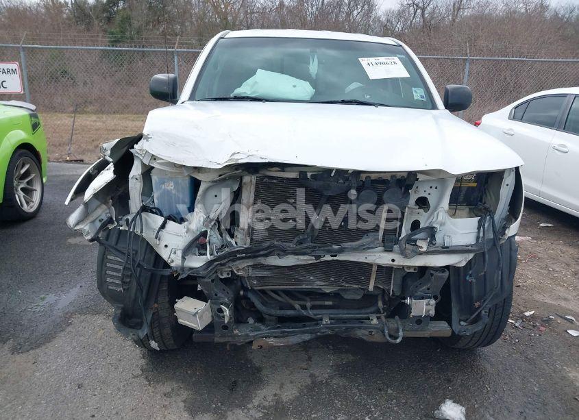 Photo 6 of 2010 Toyota Tacoma PRERUNNER V6 (VIN 5TETU4GN1AZ732116)